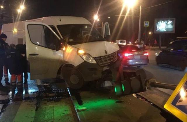 На Гагарина столкнулись Honda и Renault (фото)