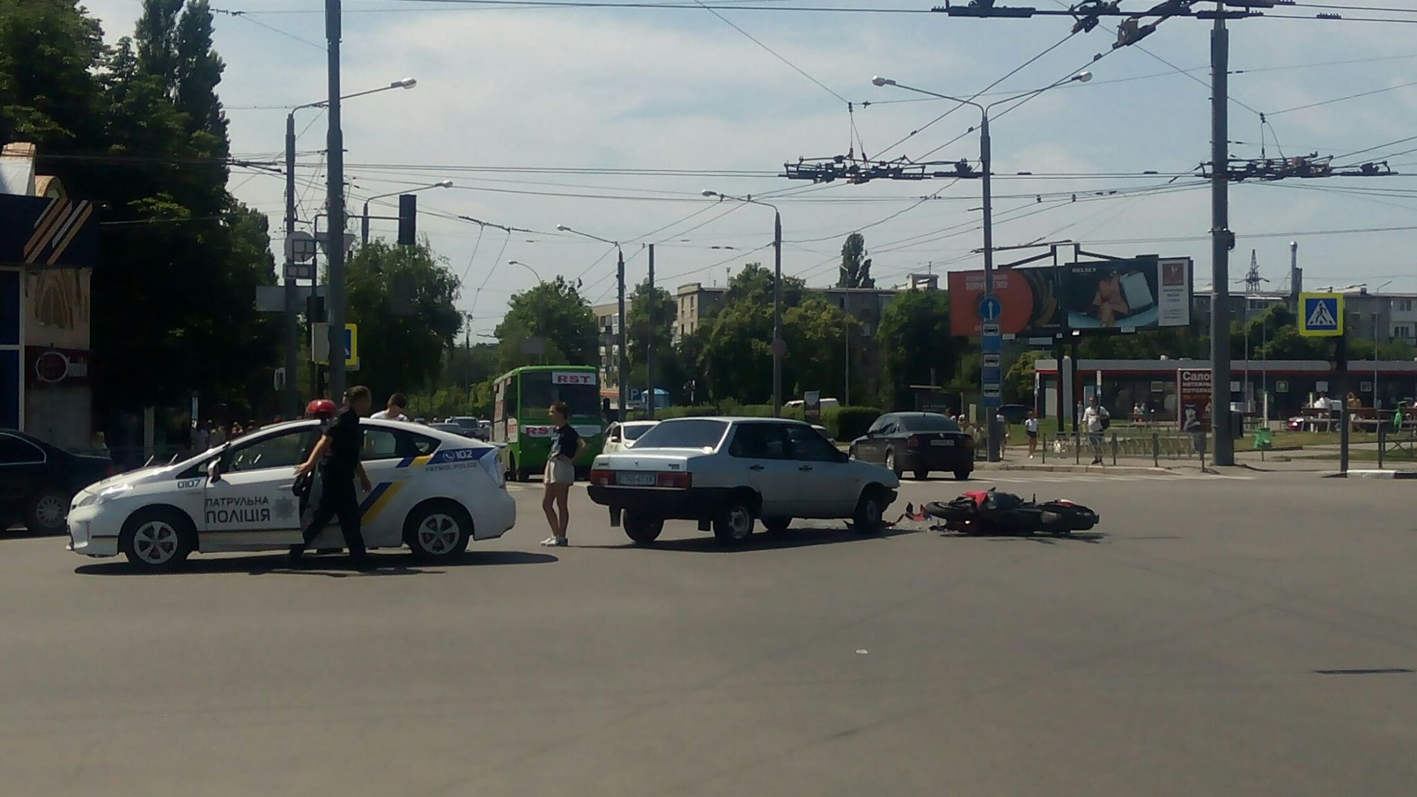 Новость 23 августа. ДТП В Харькове за последние сутки. Харьков 23 августа улица сейчас. Харьков сегодня видео.