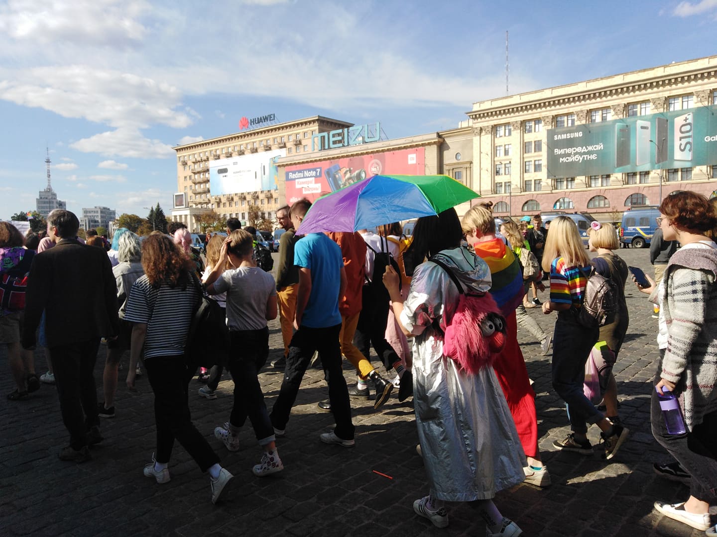 Дві тисяч учасників та дві з половиною тисячі копів: ось таким був перший «KharkivPride» (відео)