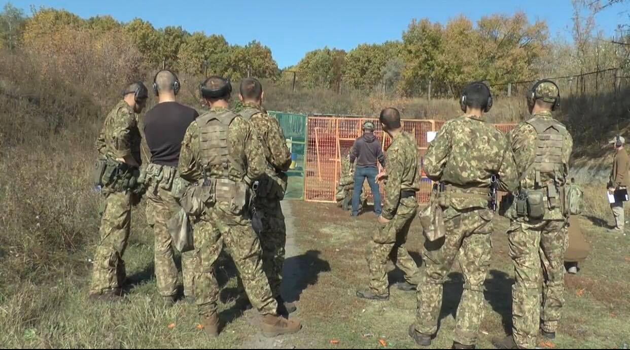 У Харкові правоохоронці взяли участь у змаганнях з практичної стрільби (відео)