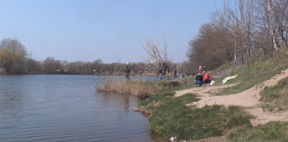 У Харкові поліцейські перевіряли дотримання правил карантину (відео)