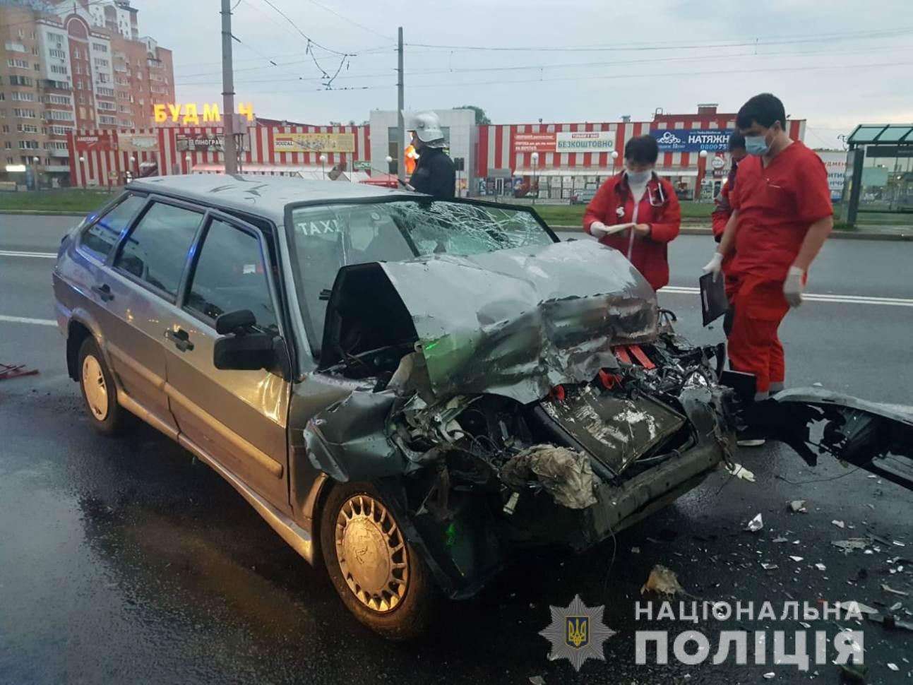 Нападение в автомобиле статья