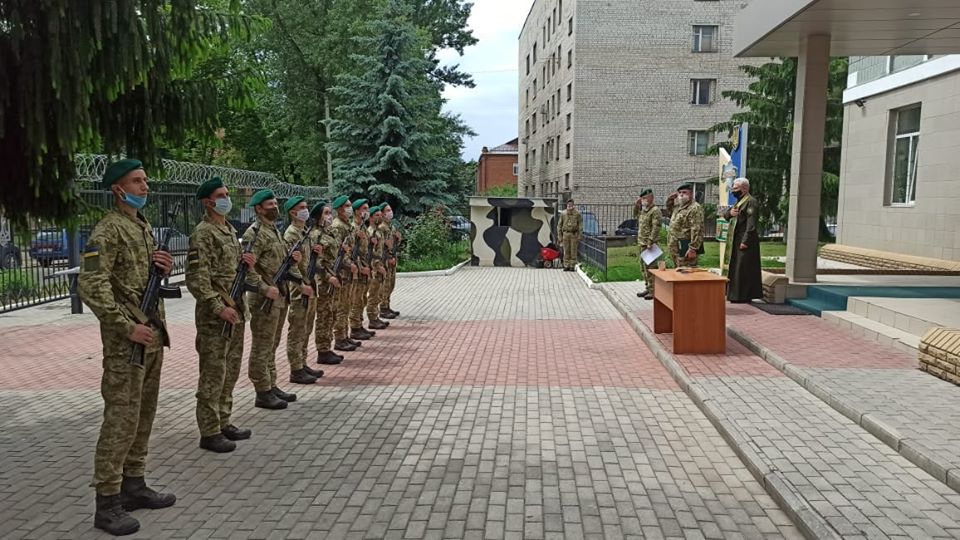 Харьковский погранотряд пополнится контрактниками