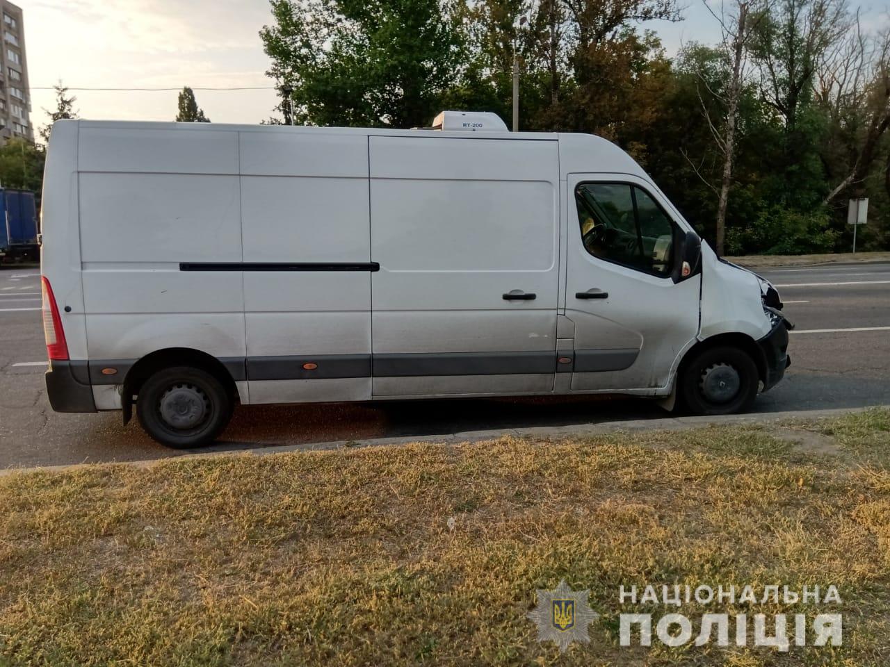 В Новобаварском районе Харькова насмерть сбили пешехода (фото)