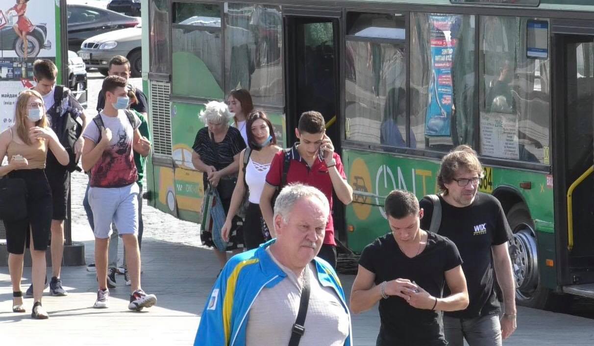 Харьковчане высказались по поводу карантинных требований