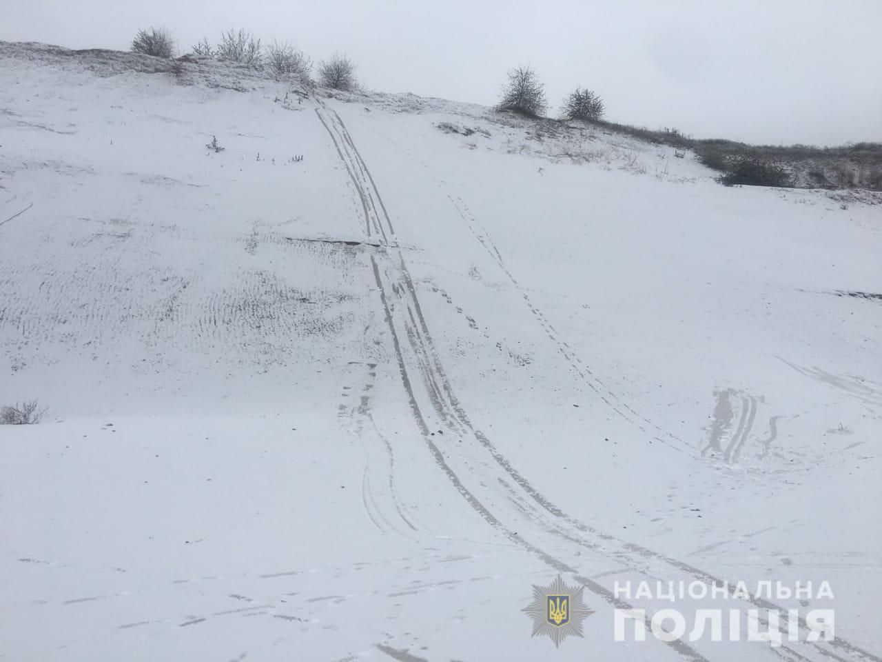 На Харьковщине погиб ребенок, который катался на санках (фото)