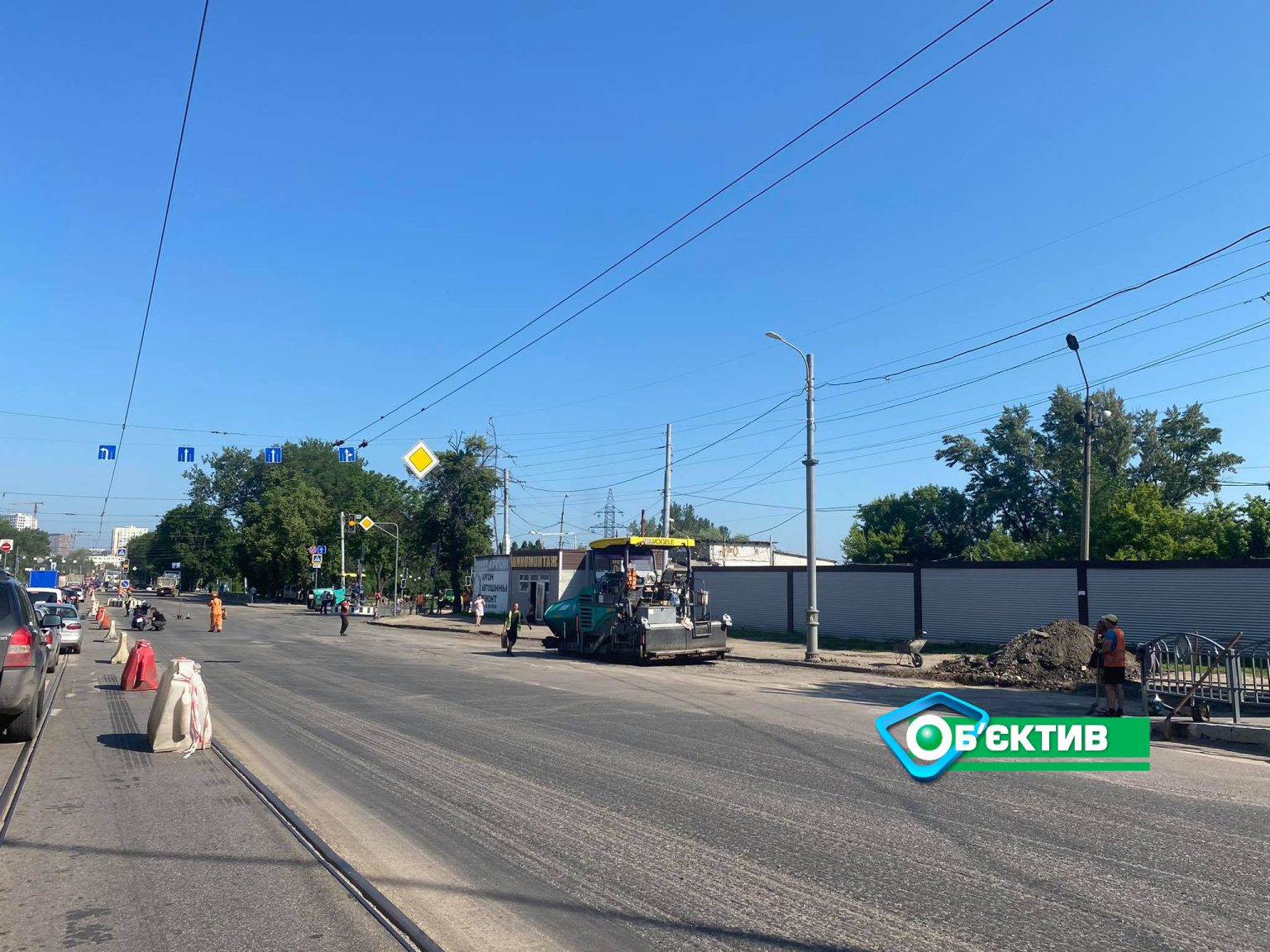 В Харькове многокилометровая «пробка» из-за ремонта проспекта (видео, фото)