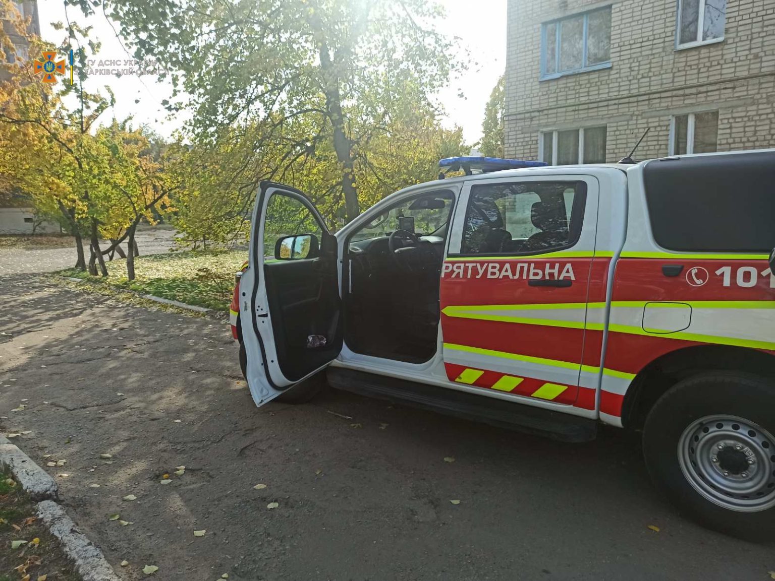 В Харьковской области пенсионерка не могла открыть дверь квартиры медикам (фото)