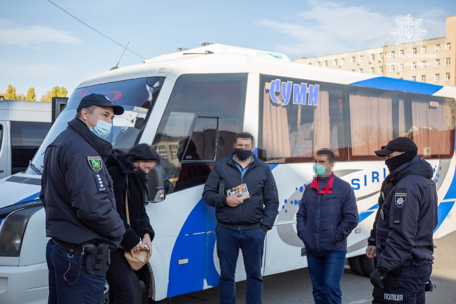 Отвечать за наличие документов о вакцинации в общественном транспорте будут сами пассажиры — Кабмин