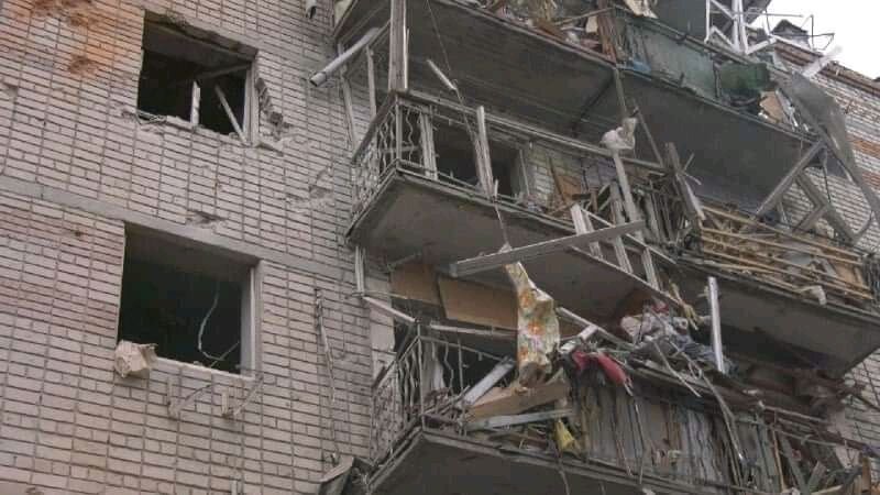 За сутки в Харькове и области спасатели потушили 58 пожаров, возникших из-за обстрелов войск РФ (фото)