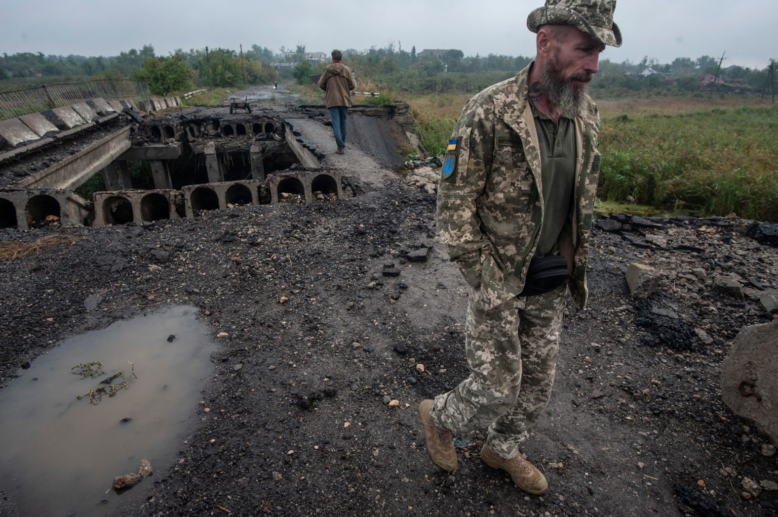 Воины 93 ОМБр вернулись под Изюм за телами погибших побратимов (фоторепортаж)