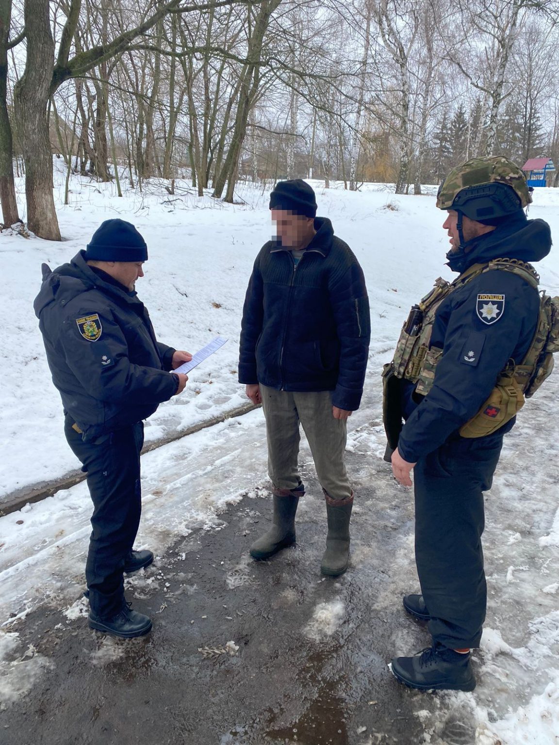 На Харківщині чоловік зберігав удома гранати, залишені окупантами