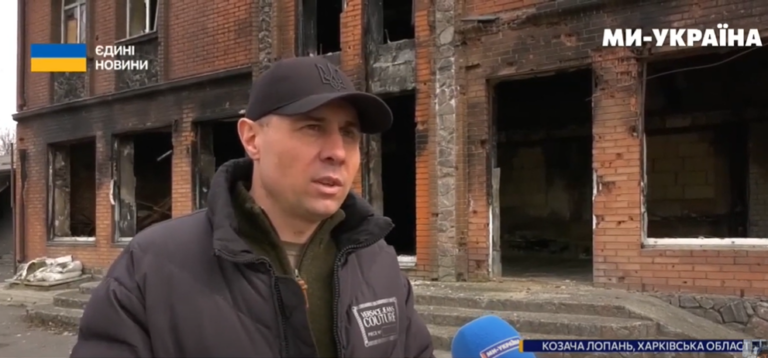 Обстріл Слатиного під Харковом: пошкоджено десяток будинків, горить ферма