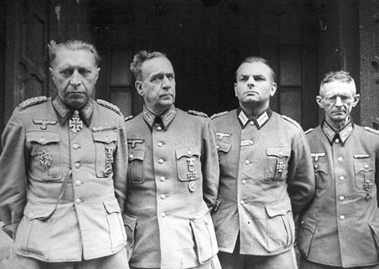 Гельмут Вейдлинг - командующий обороной Берлина