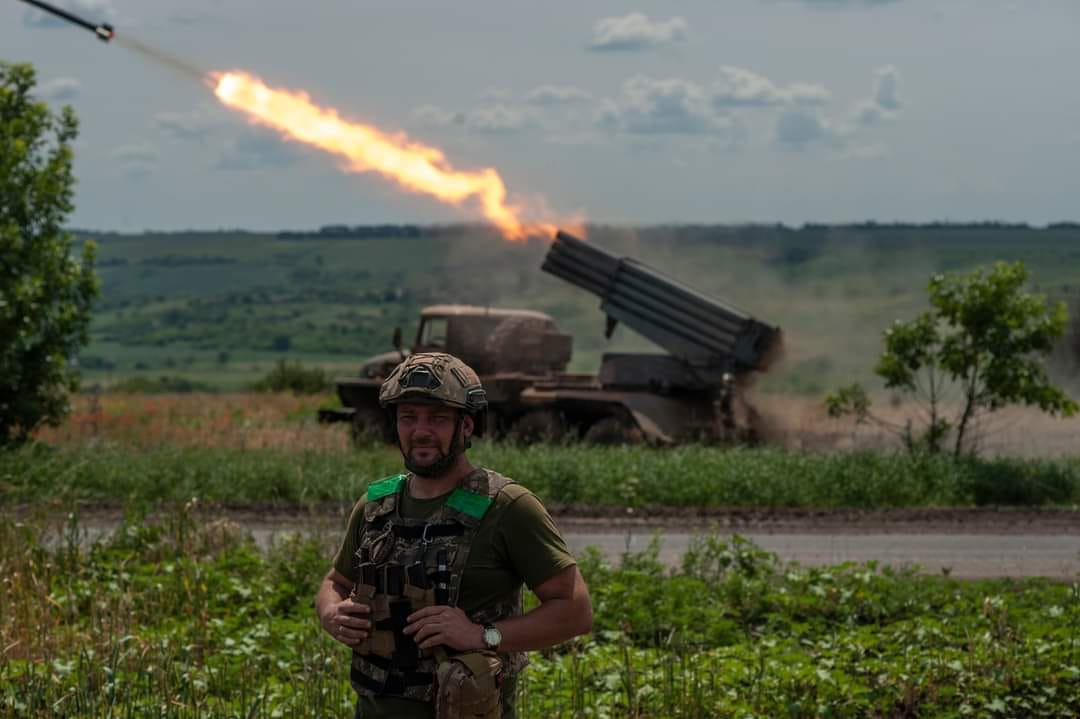 РФ атакувала ракетами та “шахедами” Україну та обстріляла Харківщину – Генштаб