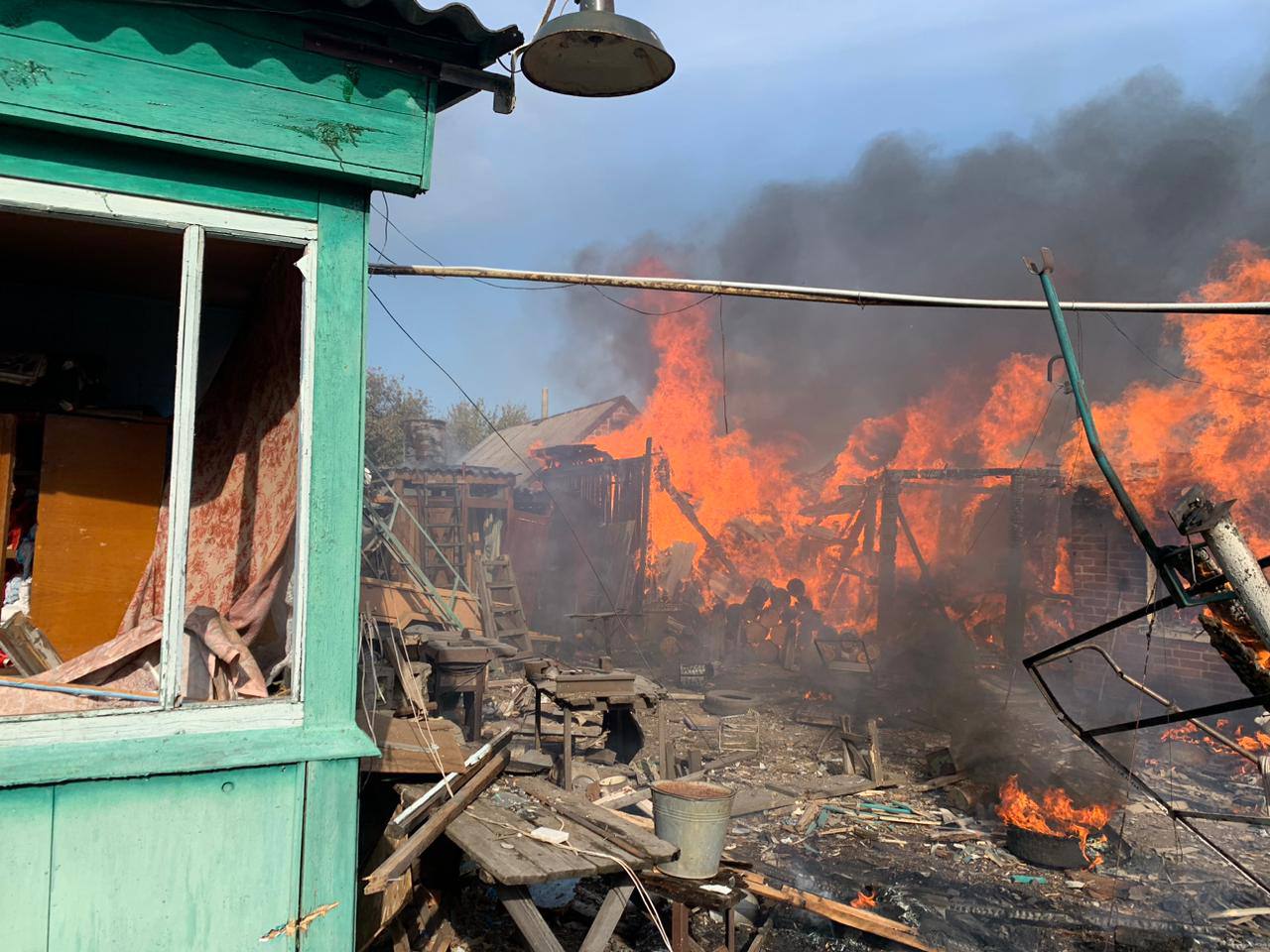 Двох чоловіків поранено у Вовчанську внаслідок обстрілу міста росіянами