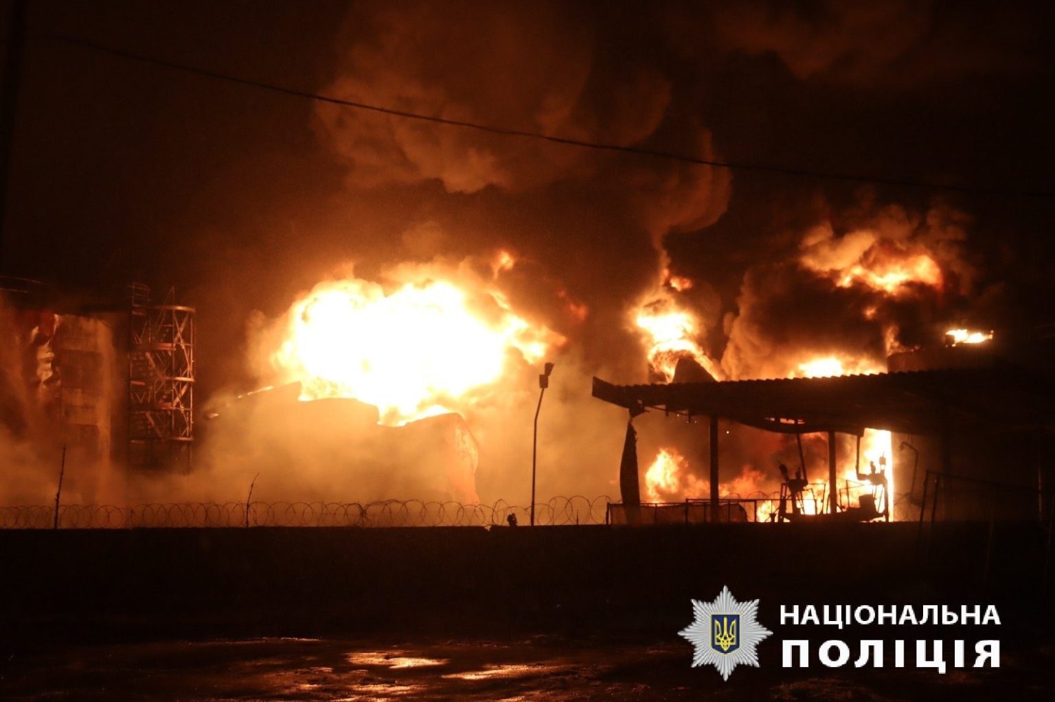 У Харкові на місці пожежі знайшли 7 тіл загиблих – вони згоріли заживо (відео)