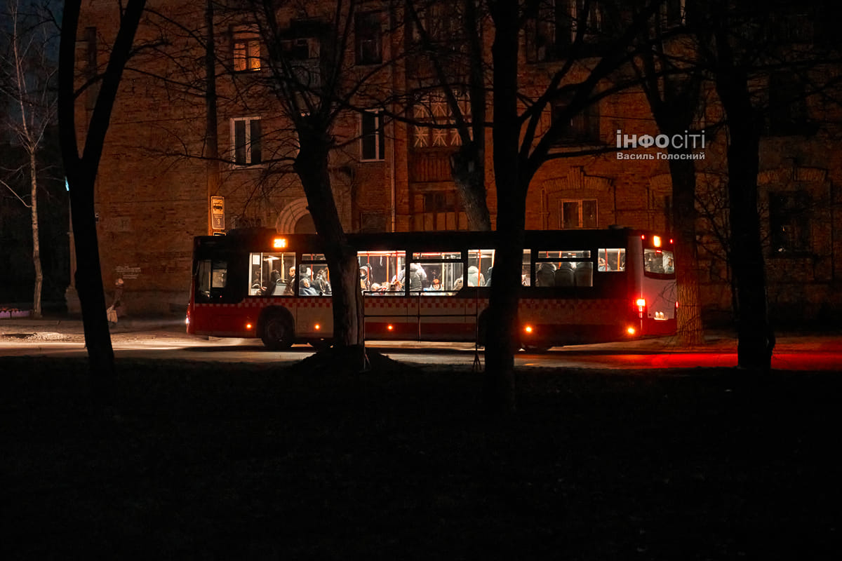 Який громадський транспорт працюватиме в Харкові в понеділок – дані мерії