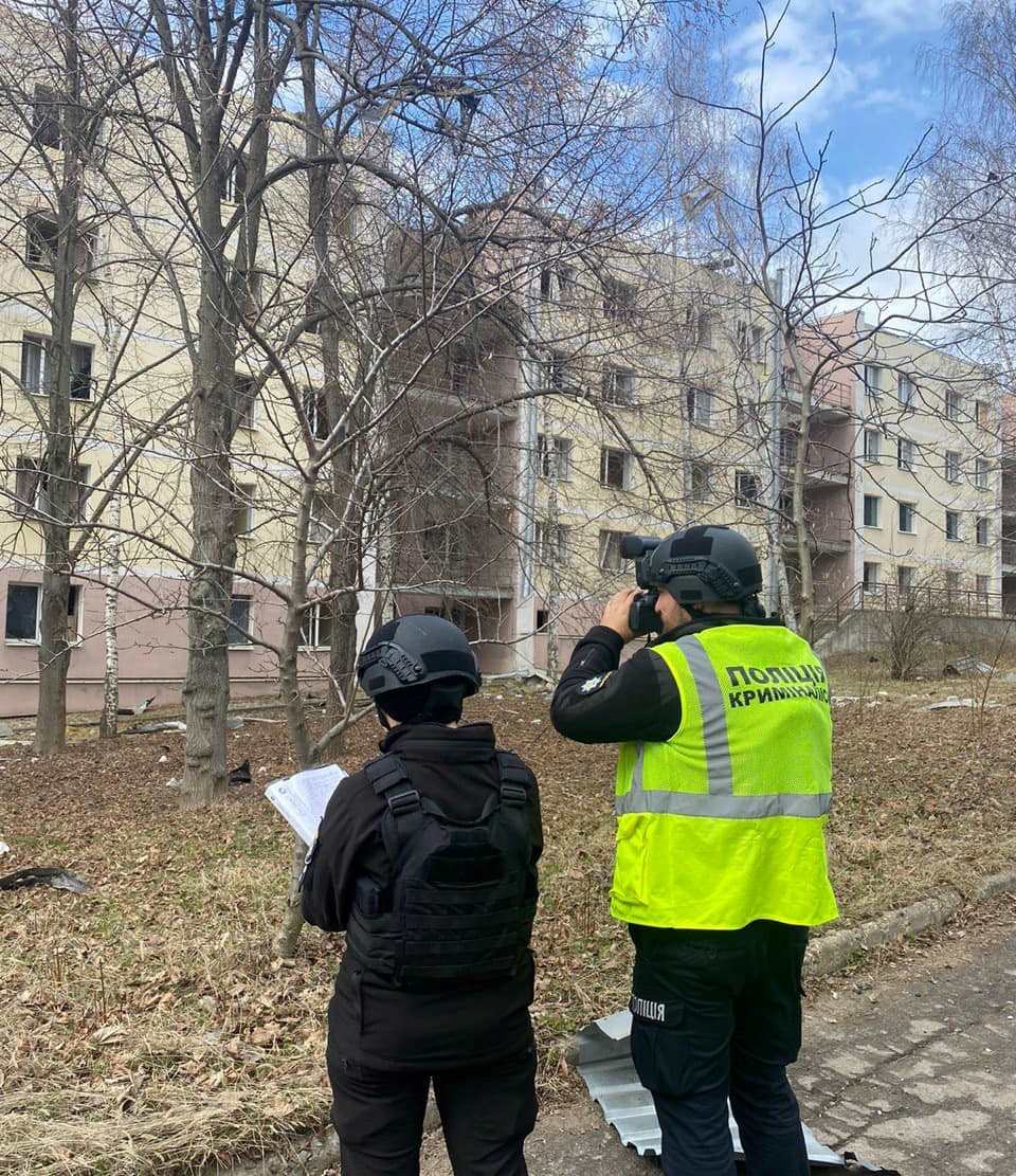 По общежитию спортивного колледжа попали в Харькове россияне – Болвинов