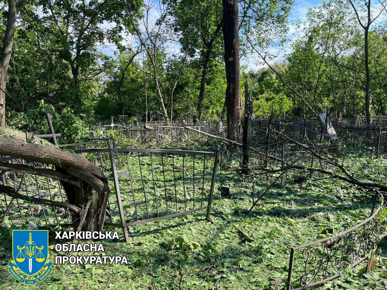 Авіаудар по Харкову: «прилетіли» УМПБ, постраждали дві жінки (фото)