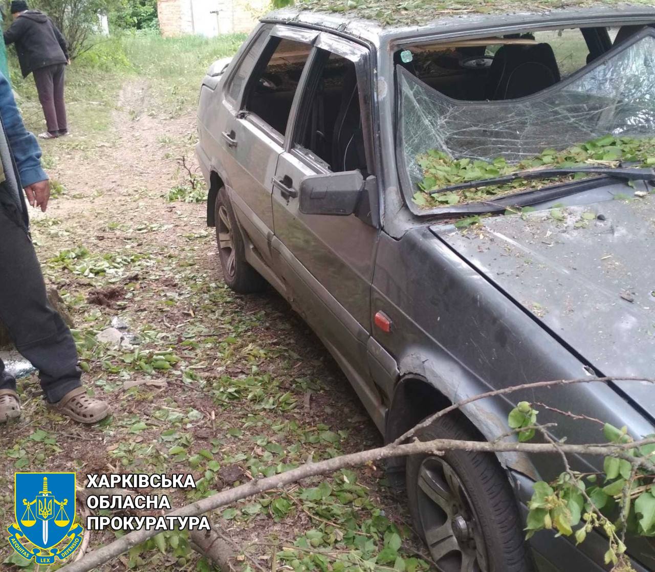 Обстрел Александровки на Харьковщине: прокуратура показала последствия  (фото)