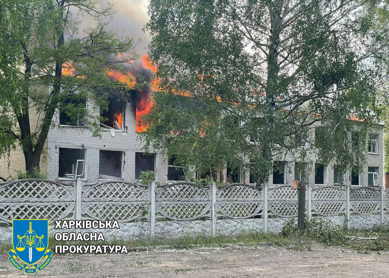 Последствия российских авиаударов по Харькову и Малой Даниловке (фото, видео)