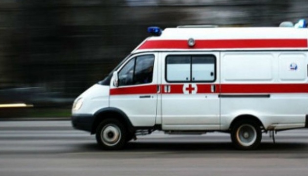 Удар по Харкову: горить відділення пошти, шестеро поранених, серед них немовля