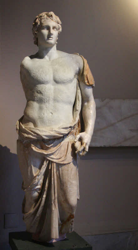 Александр Македонский - статуя