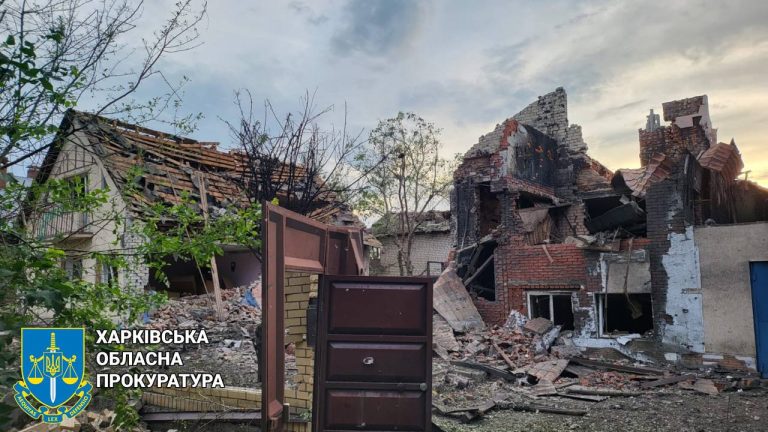 Авиаудары по селам Харьковщины: погибла женщина, разрушены дома и детсад