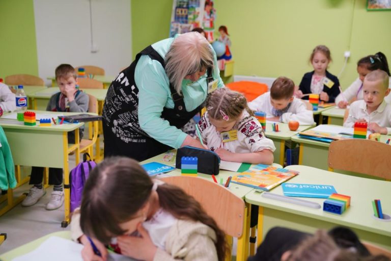 Терехов сообщил, сколько школьников Харькова смогут с осени учиться под землей