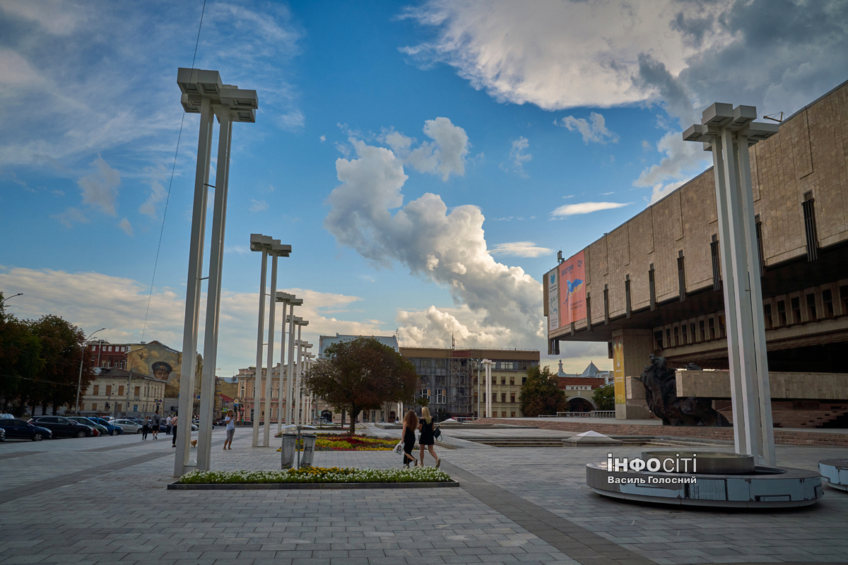 Головні новини Харкова 25.07: перейменують станції метро та вулиці, вбивство