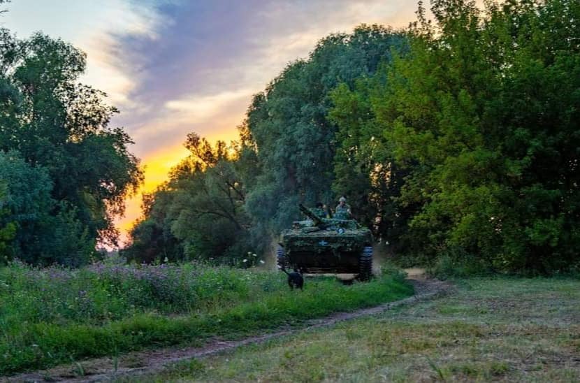 П’ять авіаударів, атаки на півночі Харківщини та Куп’янщині – Генштаб на 16:00