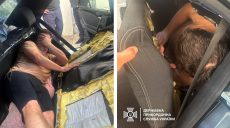 Спрятала жениха на границе за сидениями авто: харьковчанке грозит тюрьма