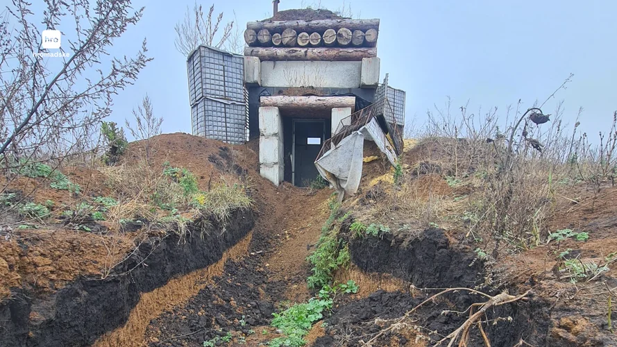 Фірму, що продавала паперову продукцію, ХОВА найняла для побудови фортифікацій