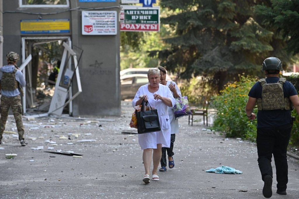 Главные новости Харькова 6.08: ракетный удар — один погибший, 12 пострадавших