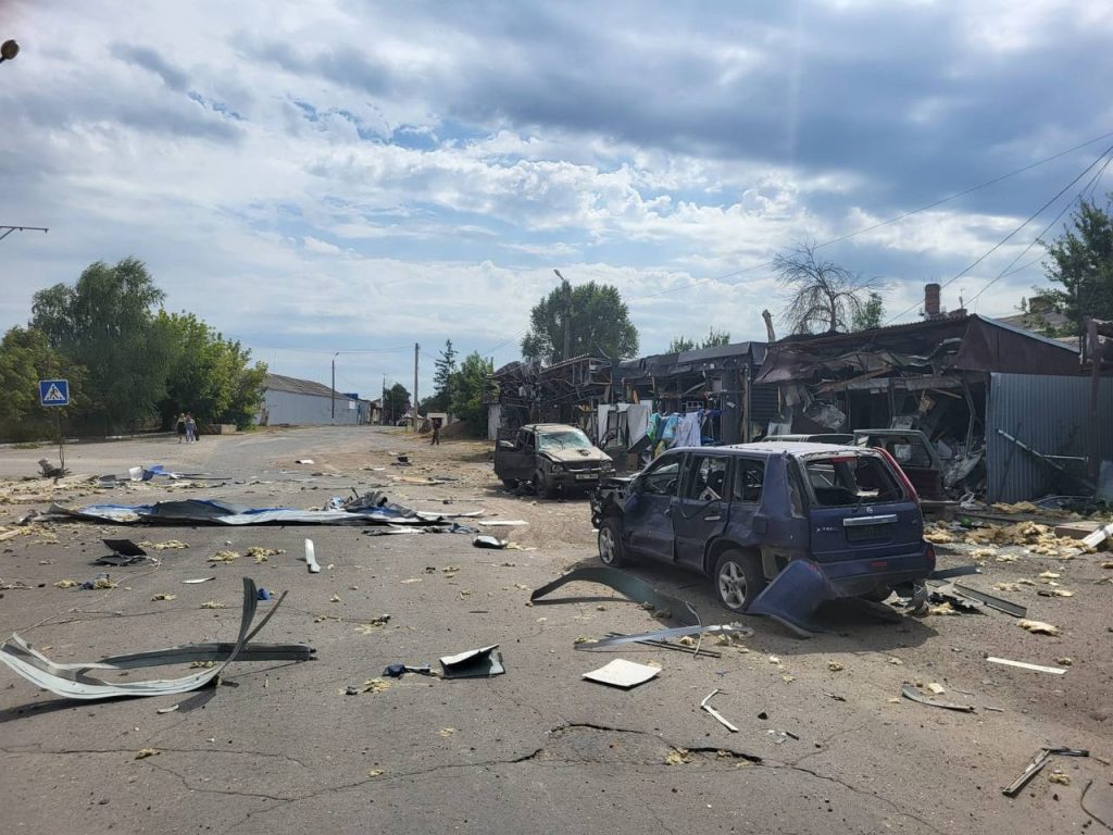 Загинули двоє чоловіків, постраждали три жінки – ХОВА про добу на Харківщині