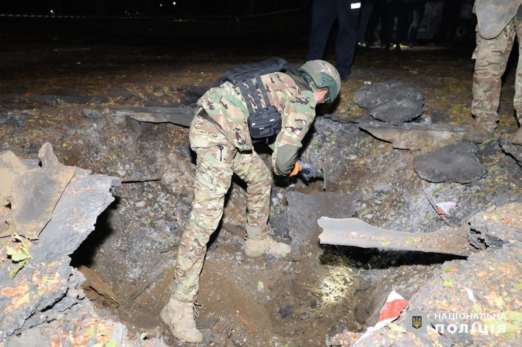 Удари трьох КАБів по Харкову: наслідки показали правоохоронці (фото, відео)