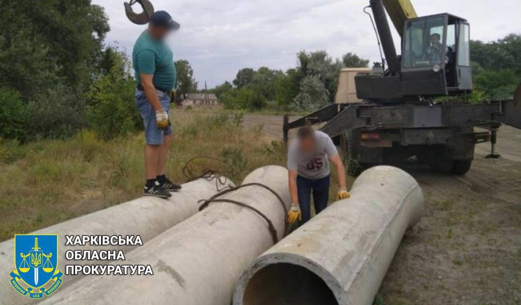 Двох депутатів на Харківщині хочуть посадити за відновлення мосту