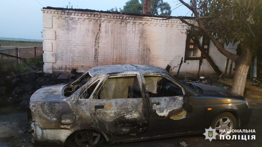 Через ревнощі чоловік спалив автівку бойфренда колишньої на Харківщині