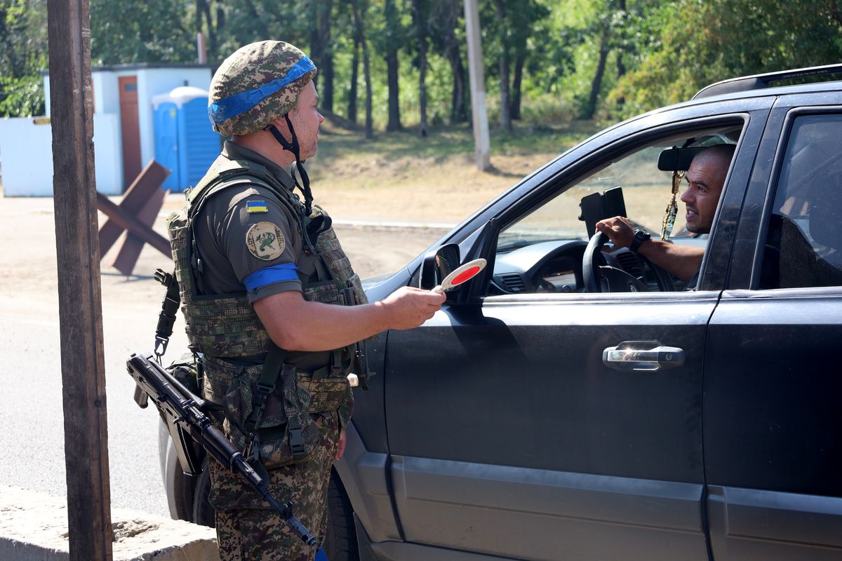 В сентябре на блокпостах Харьковщины задержали 32 нарушителя: что везли