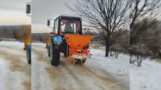 Зима на порозі: понад 1200 тонн солі підготували у Харкові, скільки піску