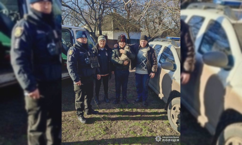 Евакуація продовжується: поліцейські закликають мешканців області виїжджати