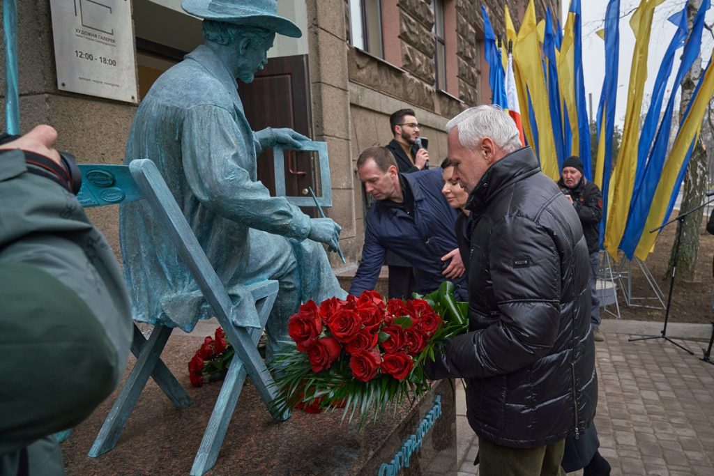 Памятник Генриху Семирадскому в Харькове