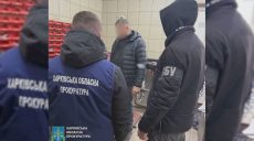 Хвастался «связями» в ТЦК: в Харькове подозревают предпринимателя, что обещал