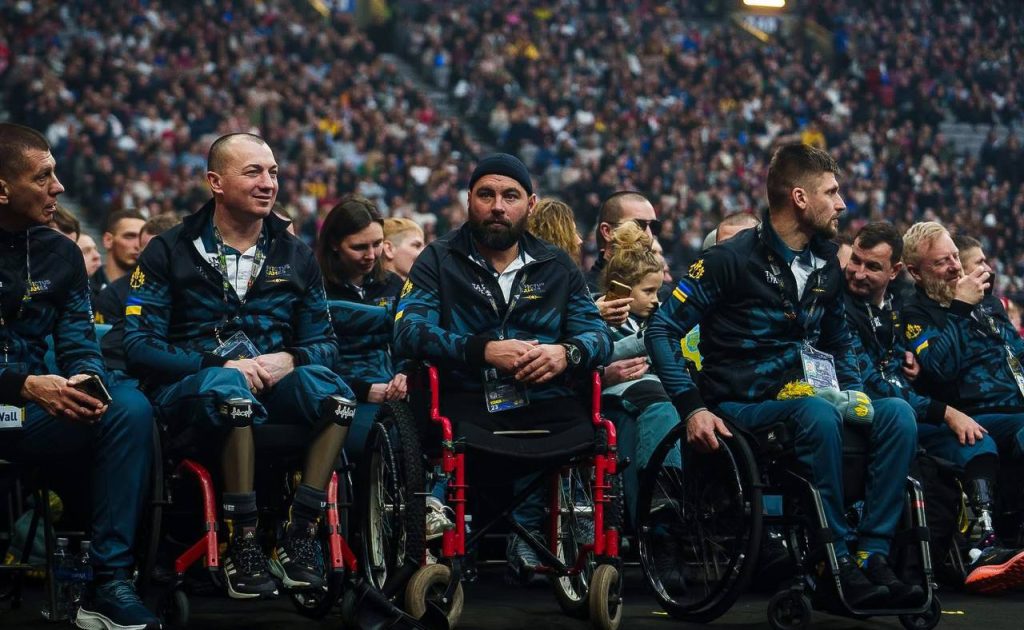 Обійми із принцом Гаррі та участь харків’ян: “Ігри Нескорених” стартували