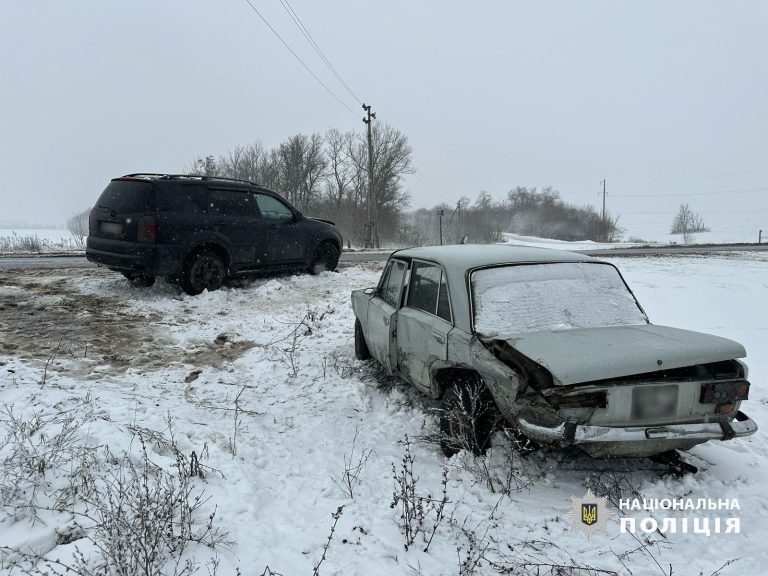 Смертельное ДТП в Харьковской области: автомобиль занесло на трассе