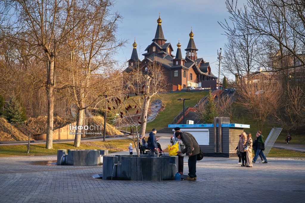 Прогноз погоди на 13 березня у Харкові та області: тепло і вдень дощитиме