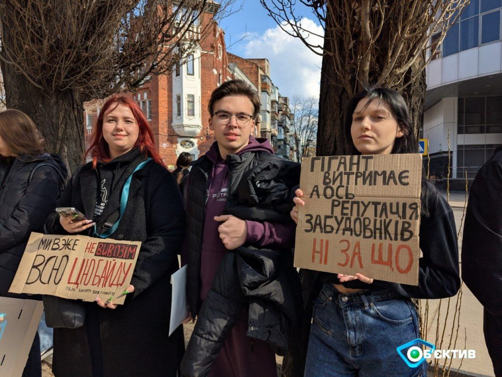 “По беззаконню”: ресторан перед Гігантом у Харкові будують, попри заборону